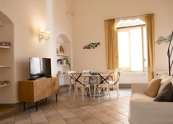 Hotel apartamentowy Chicca's